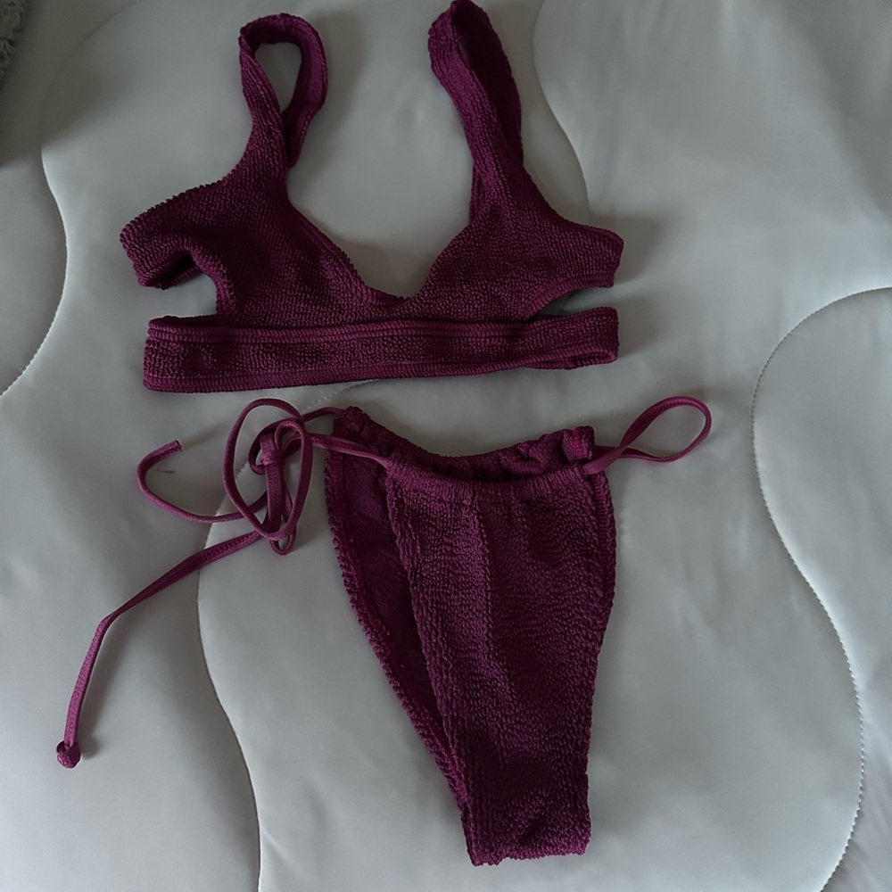 bond-eye Textured Plum Two-Piece Bikini